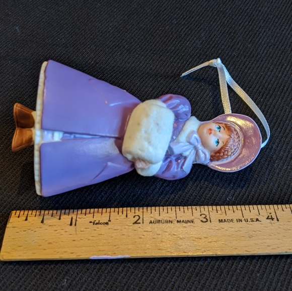 Hallmark "Meg" Little Women Ornament - Picture 7 of 8